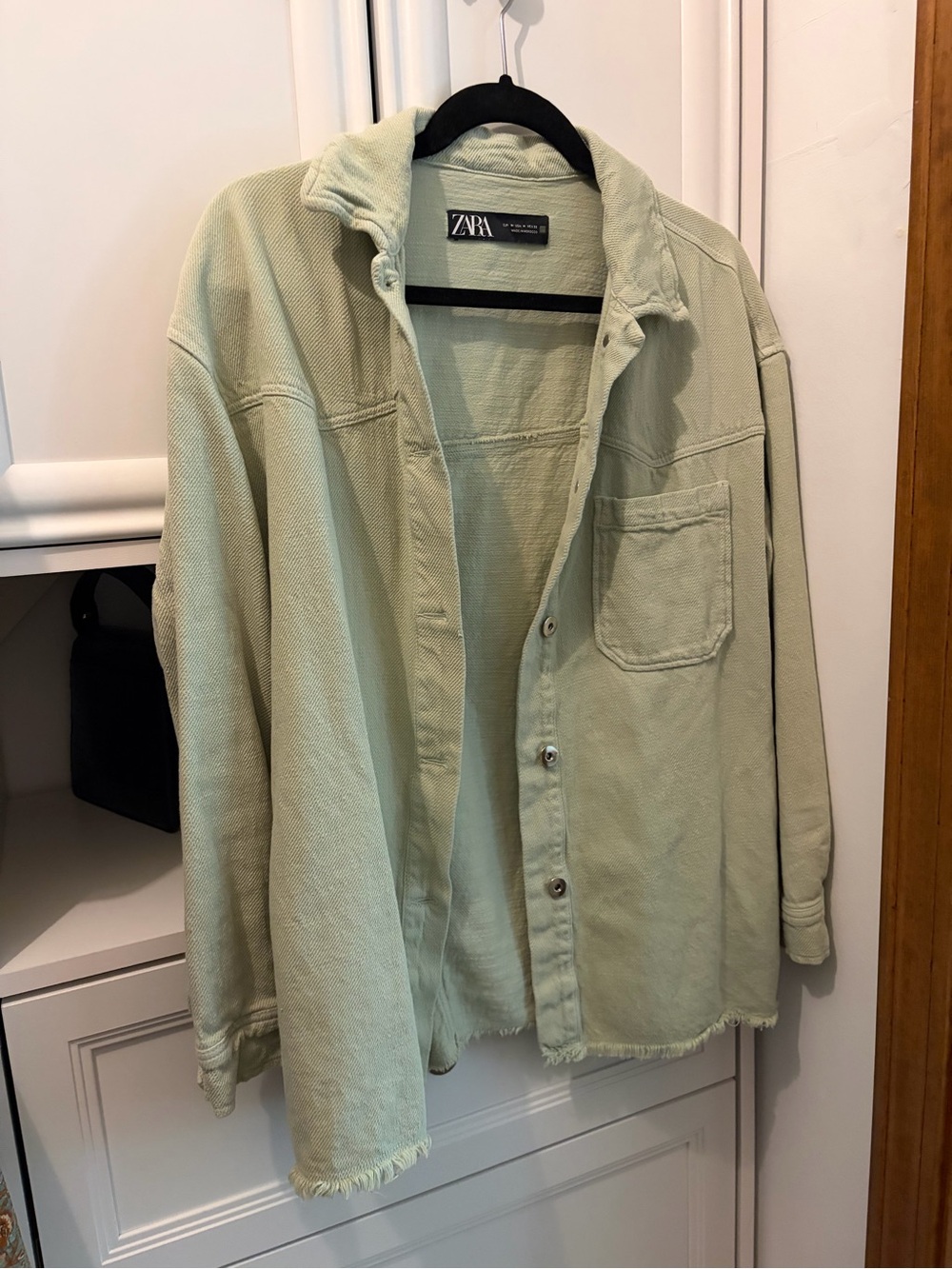 ZARA  Pale Sage Button-Down Overshirt